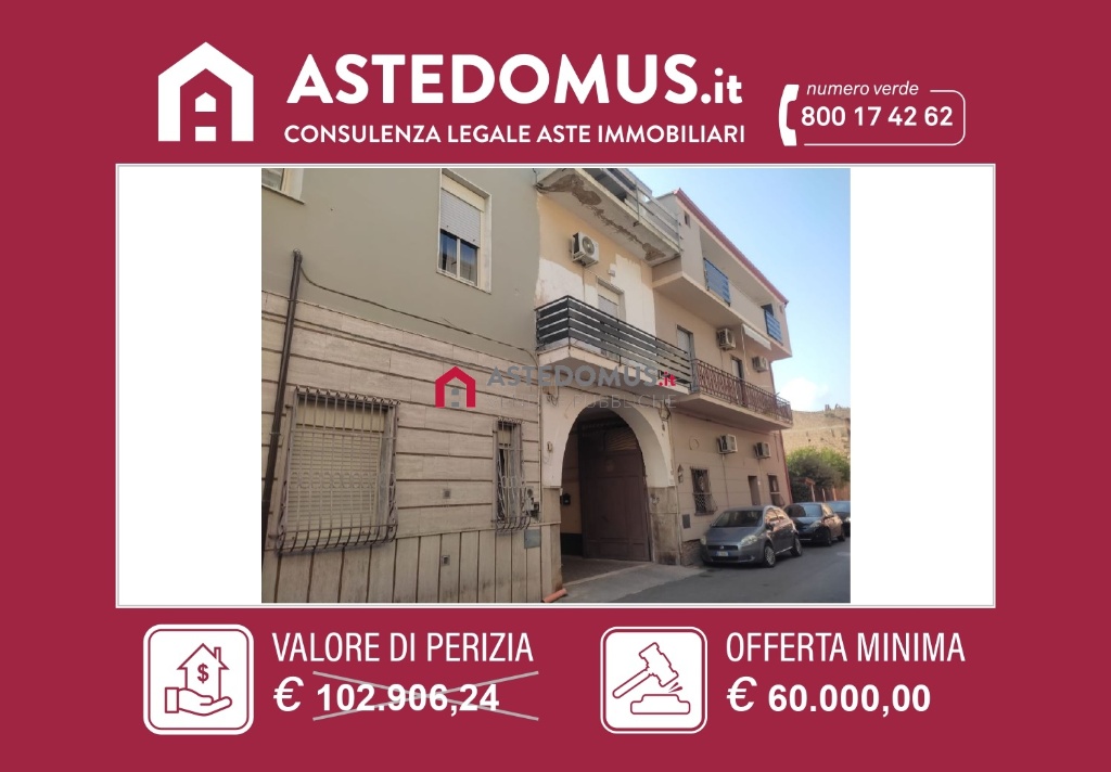 Appartamento in VIA VOLTURNO, Marcianise, 7 locali, 2 bagni, 131 m²