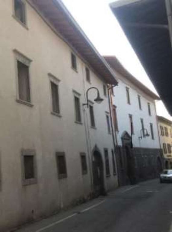 Porzione di casa in Via Castello, Gandino, 1 locale, 559 m² in vendita