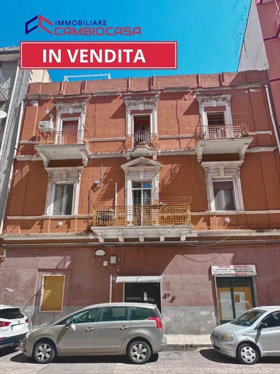 Quadrilocale in Via vaccarella 17, Taranto, 1 bagno, 109 m², 2° piano