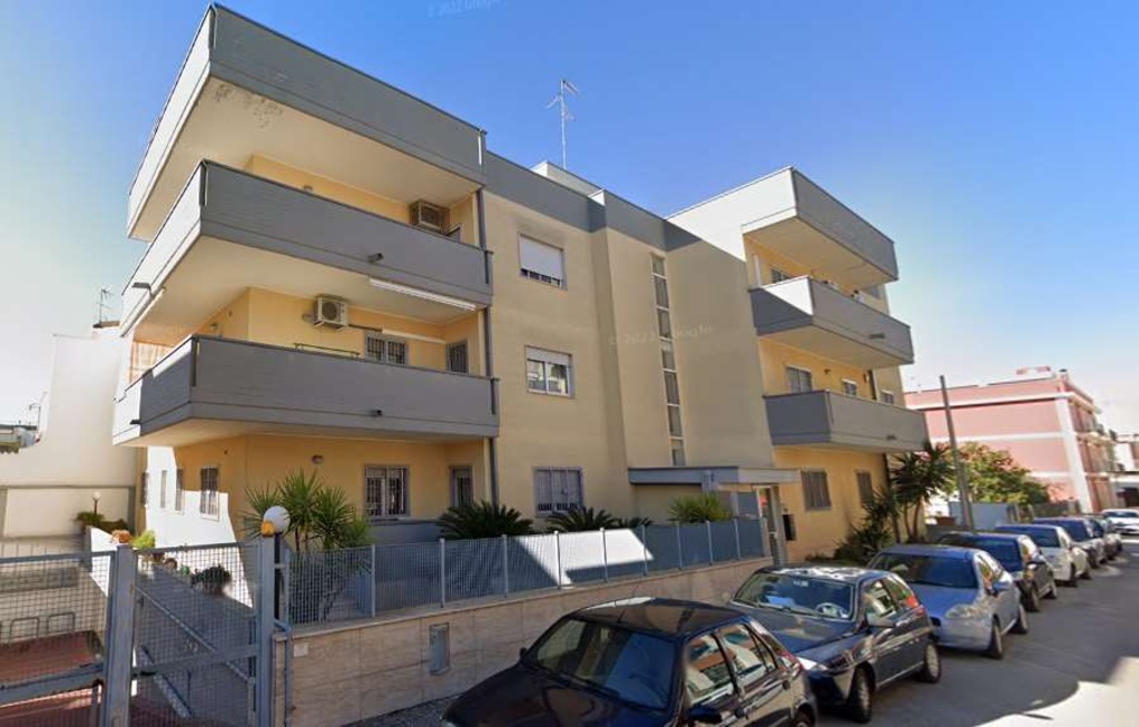 Appartamento in Via Daniele Manin 8, Sammichele di Bari, 6 locali