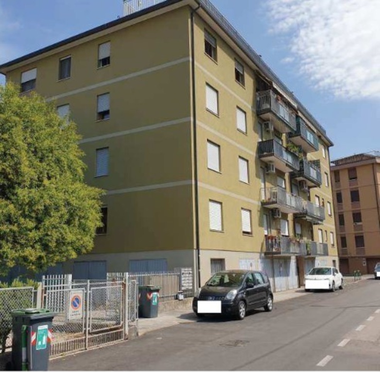 Appartamento in Via Luigi Mancinelli 6, Padova, 5 locali, 1 bagno