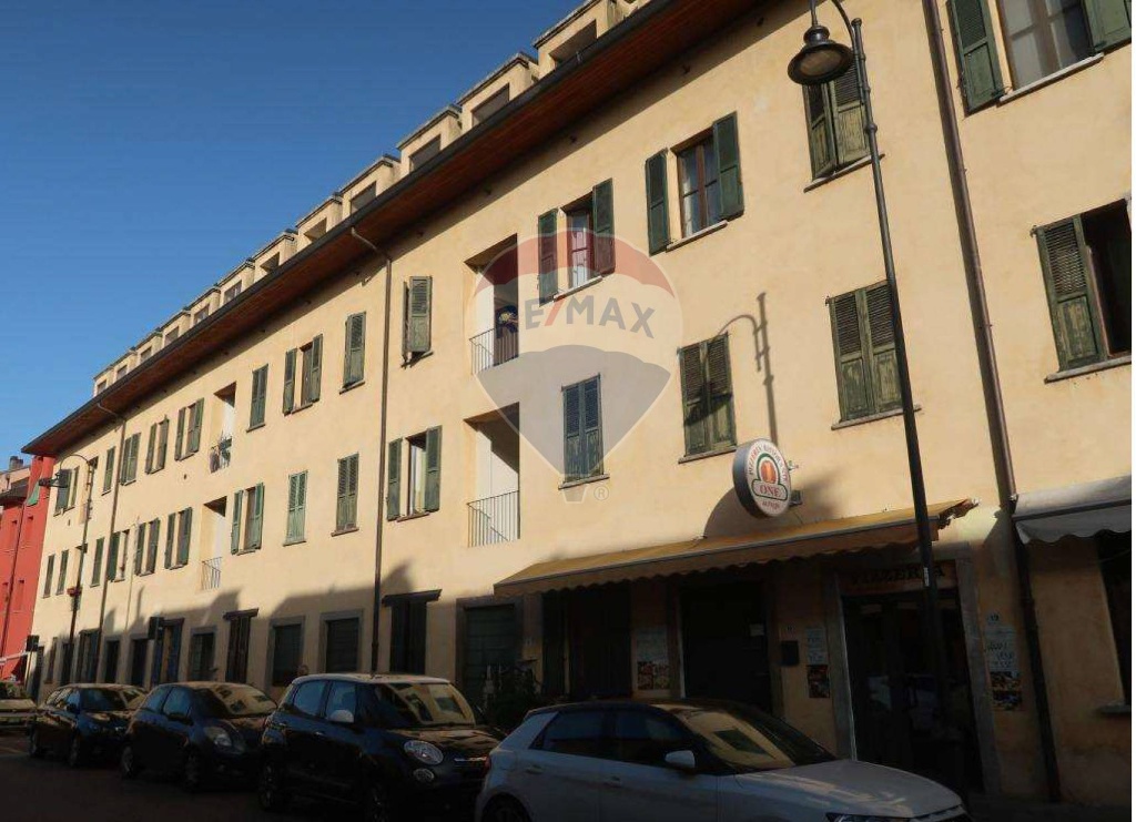 Trilocale in VIA VENINO, Settimo Milanese, 1 bagno, 85 m², 1° piano
