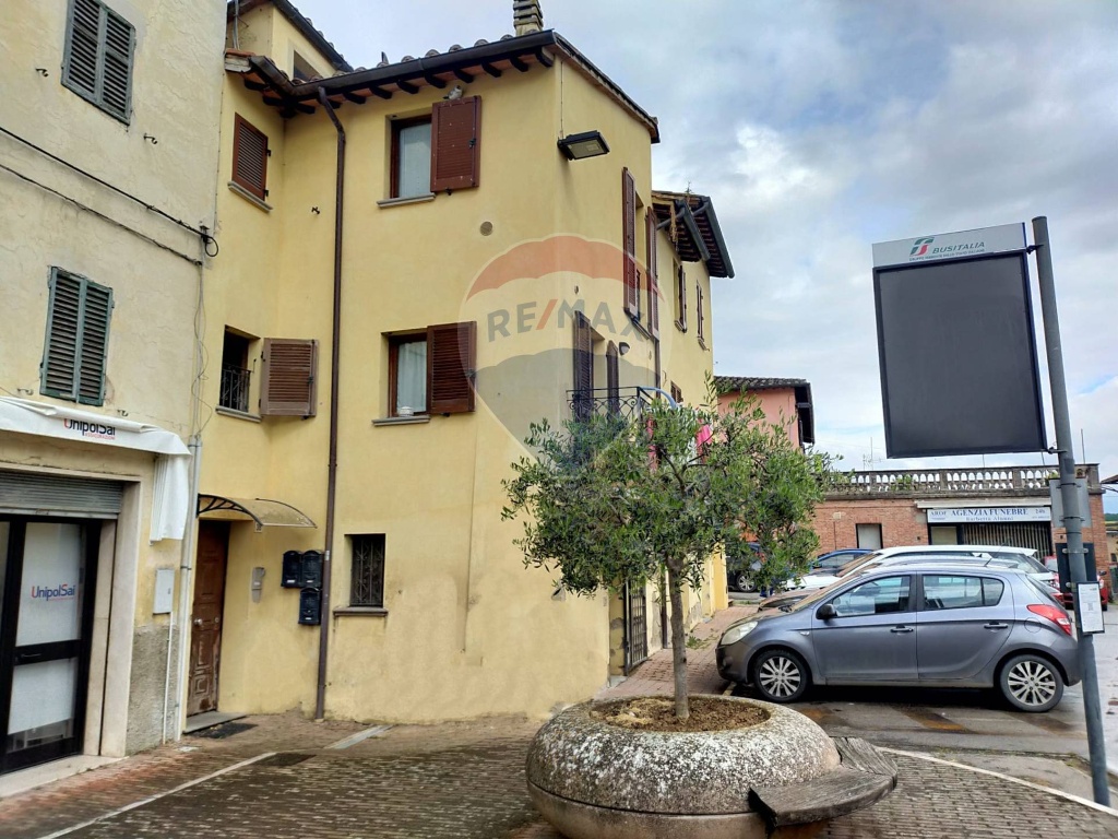 Bilocale in Piazza Filippo Turati, Perugia, 1 bagno, arredato, 55 m²