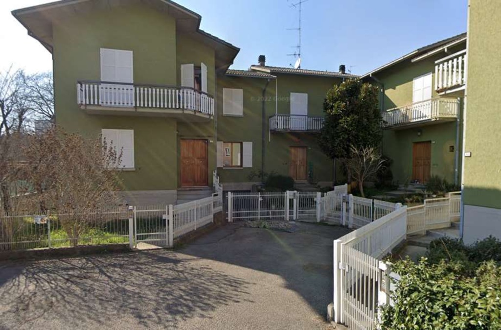 Villa a schiera a Reggio nell'Emilia, 4 locali, 1 bagno, garage