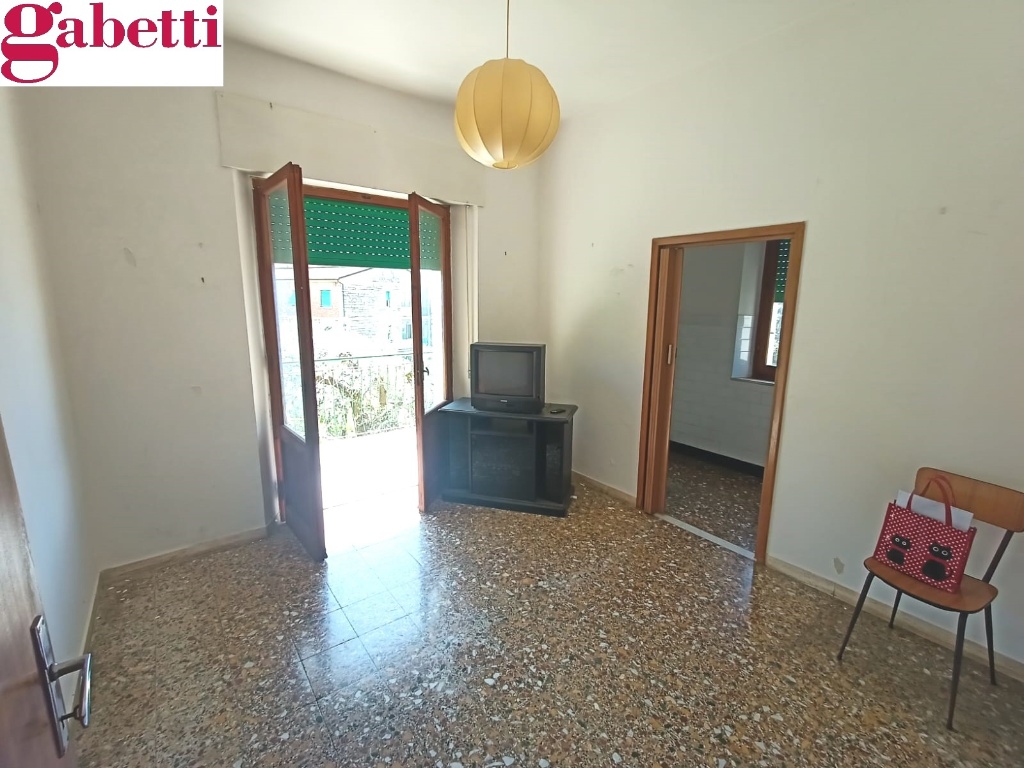 Appartamento a Rapolano Terme, 5 locali, 2 bagni, 64 m² in vendita