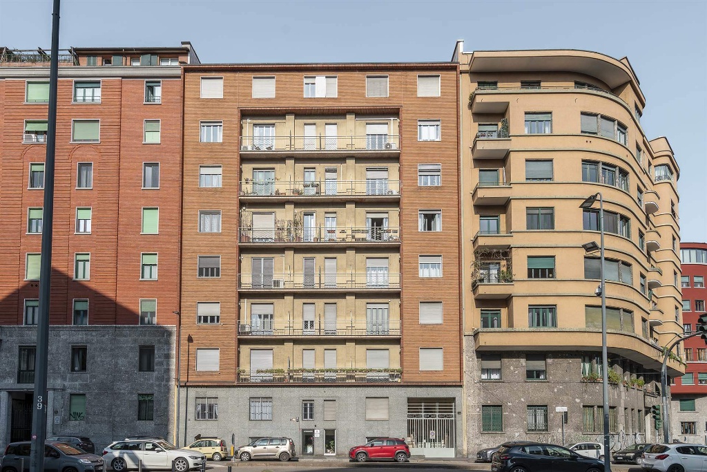 Appartamento in Via Pierluigi da Palestrina 14, Milano, 5 locali