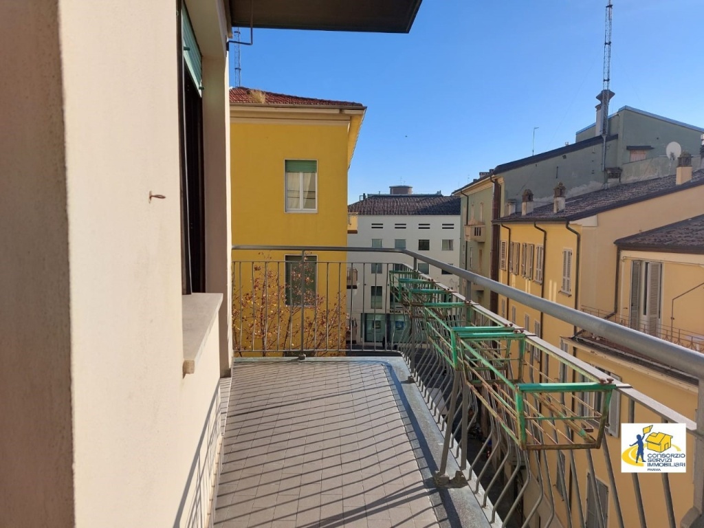 Trilocale in Via Giuseppe Verdi 25, Parma, 1 bagno, 110 m², 3° piano