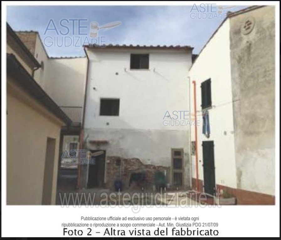 Appartamento a Pisa, 5 locali, 2 bagni, 90 m², buono stato in vendita