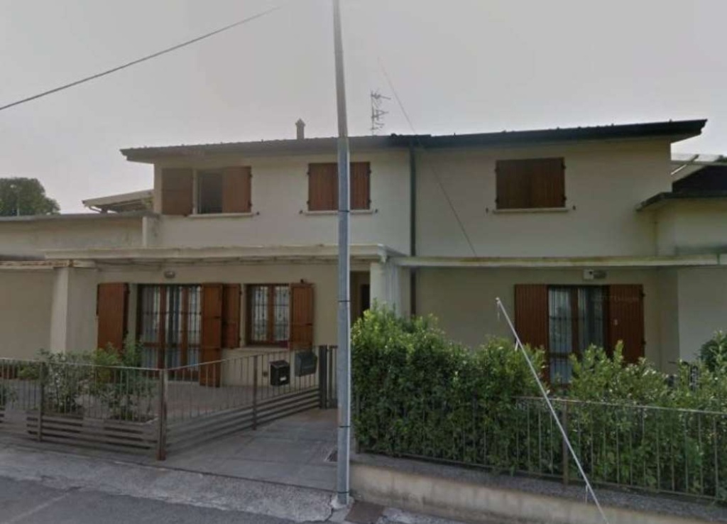 Quadrilocale in Via A. De Gasperi 96, Rezzato, 2 bagni, garage, 153 m²