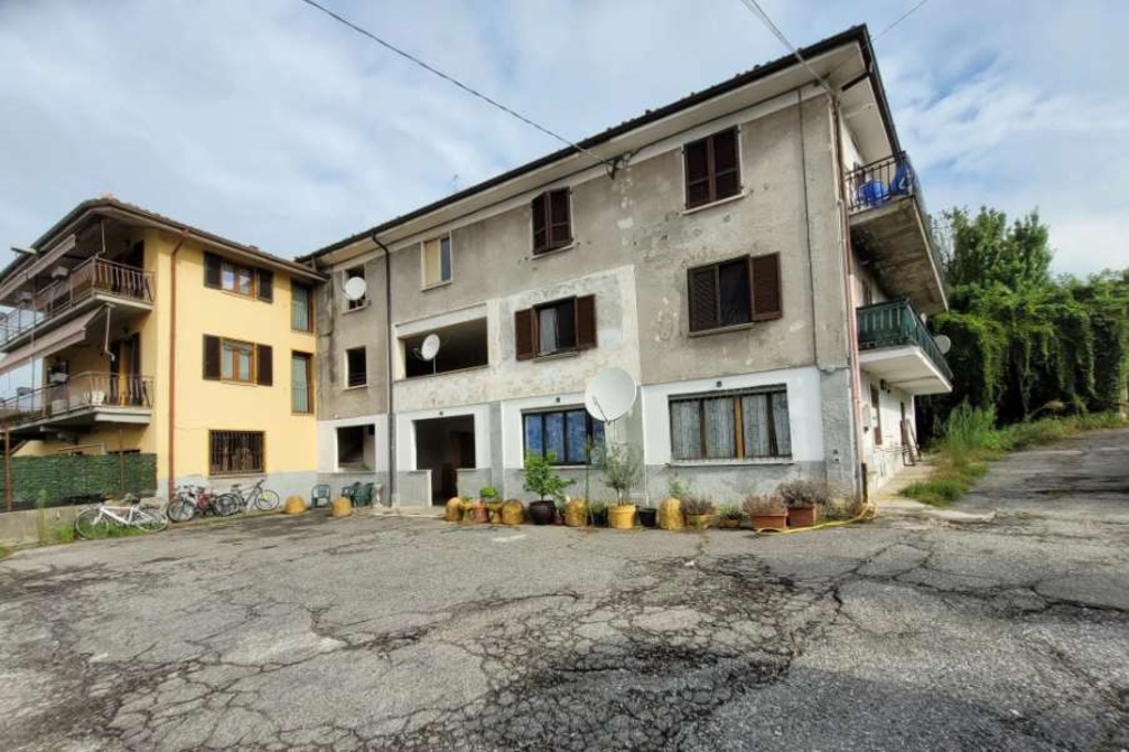 Quadrilocale in Via Marconi, Castelli Calepio, 1 bagno, 72 m²