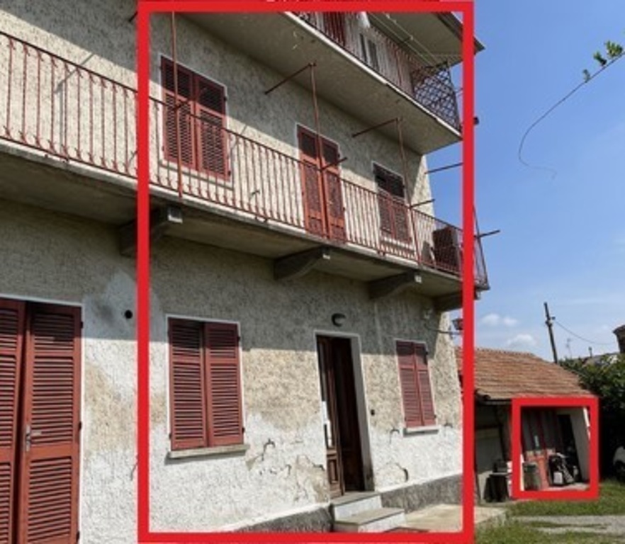 Appartamento in Borgata Lavino 52, Cossato, 5 locali, 2 bagni, 123 m²