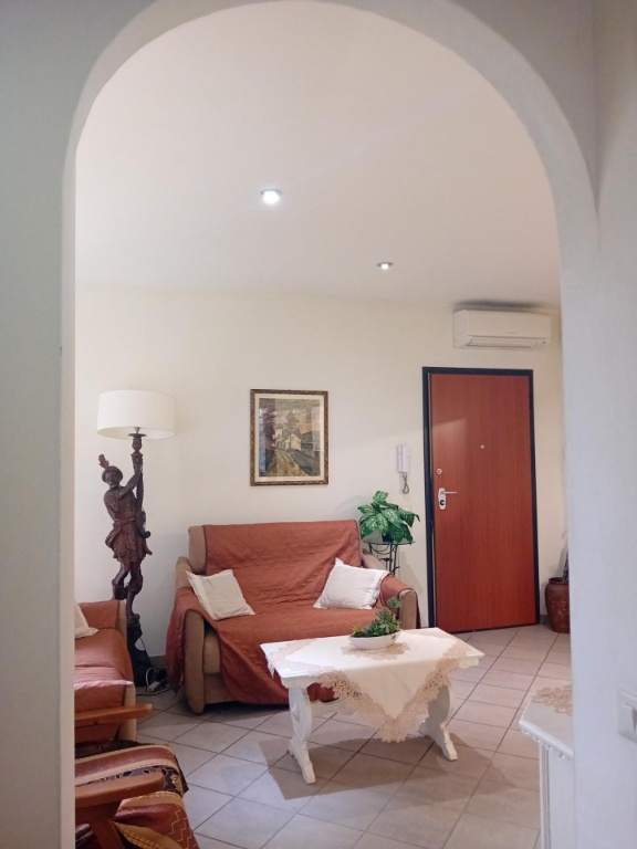 Villa a schiera a Poggio a Caiano, 5 locali, 2 bagni, giardino privato
