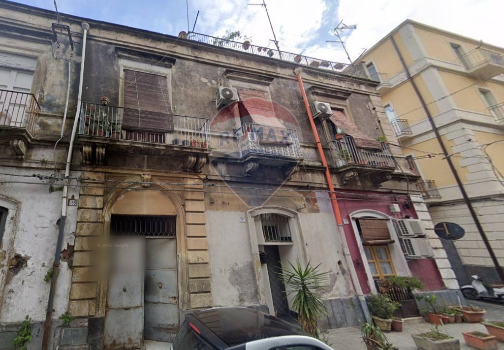 Trilocale in Via Mulino A Vento, Catania, 1 bagno, 123 m², 1° piano