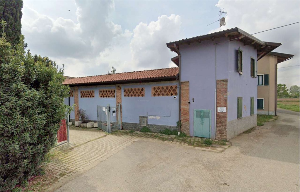 Rustico in Via Cascina Fenatica, Fontanella, 11 locali, 803 m²