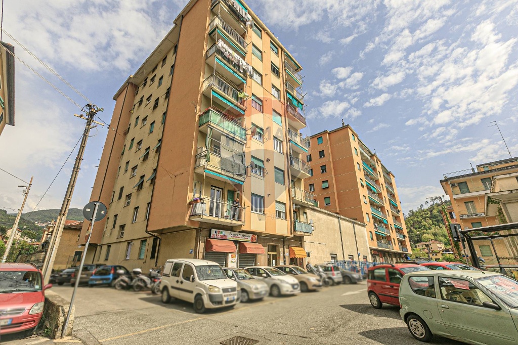 Appartamento in Via Trossarelli, Genova, 5 locali, 1 bagno, 80 m²