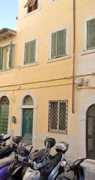 Trilocale in Via Pellettier 12, Livorno, 1 bagno, 63 m² in vendita