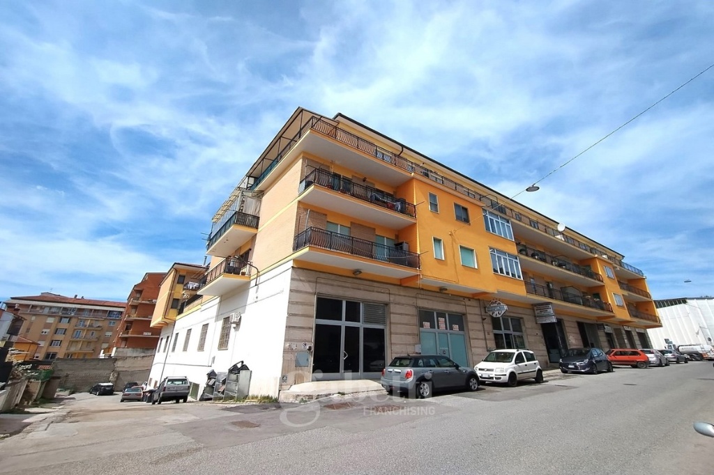 Quadrilocale in Sturzo, Campobasso, 1 bagno, 95 m², 1° piano