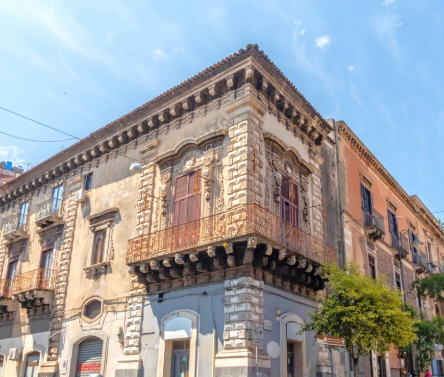 Appartamento in Via Plebiscito, Catania, 18 locali, 2 bagni, 700 m²