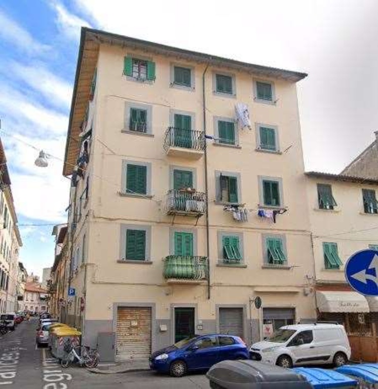 Quadrilocale in Via Terrazzini 56, Livorno, 1 bagno, 63 m², 2° piano