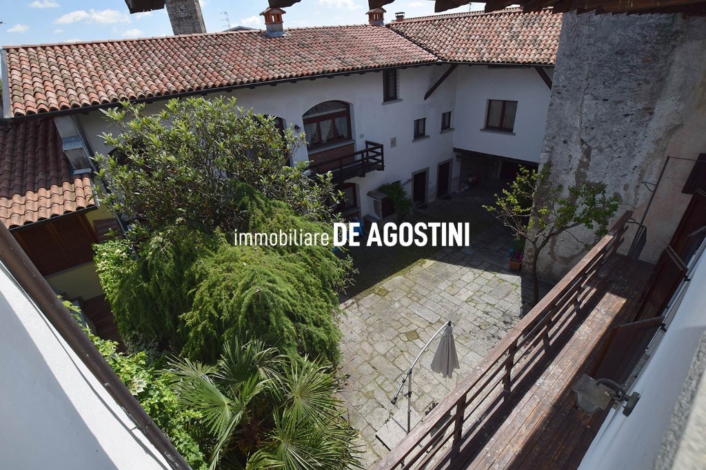 Rustico in Via Marconi, Paruzzaro, 17 locali, 4 bagni, 500 m²