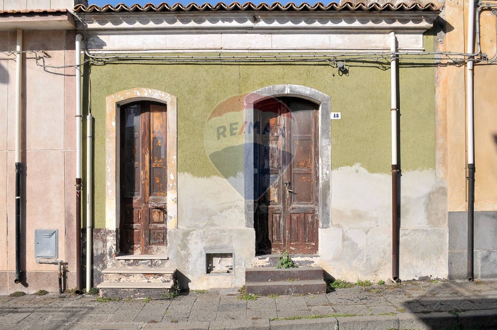 Casa indipendente in Via Pantano, Piedimonte Etneo, 4 locali, 1 bagno