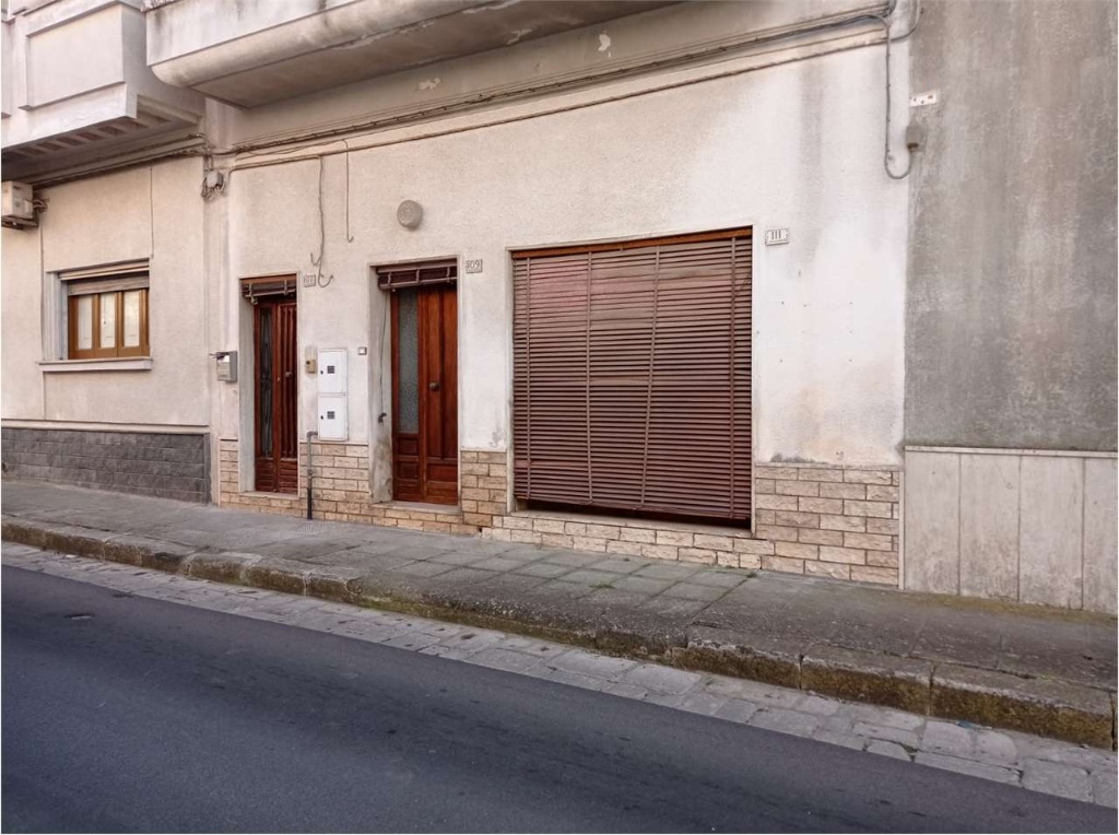 Casa indipendente in Via alberti, Collepasso, 6 locali, 140 m²