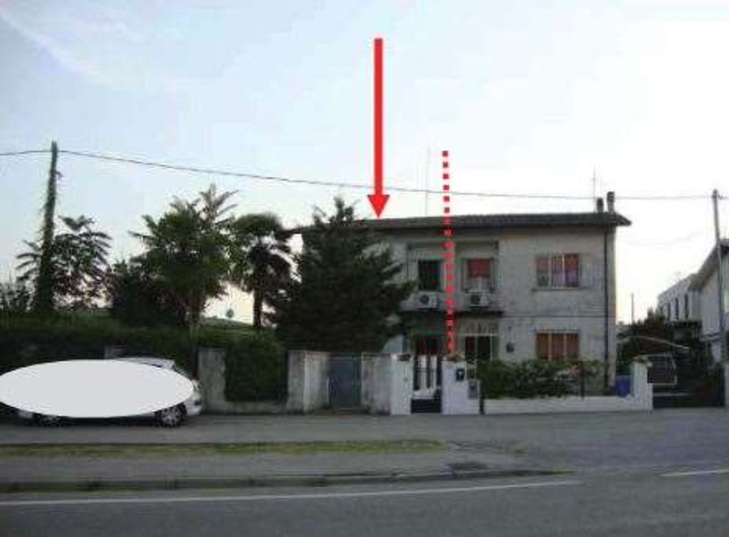 Appartamento in Via Postumia 16, Quinto di Treviso, 8 locali, 1 bagno