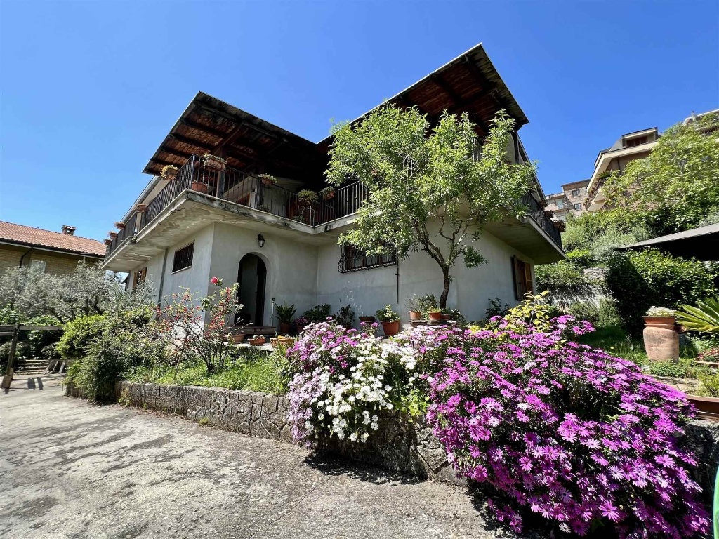 Villa in Via Aia Cinchetti, Veroli, 11 locali, 3 bagni, 300 m²