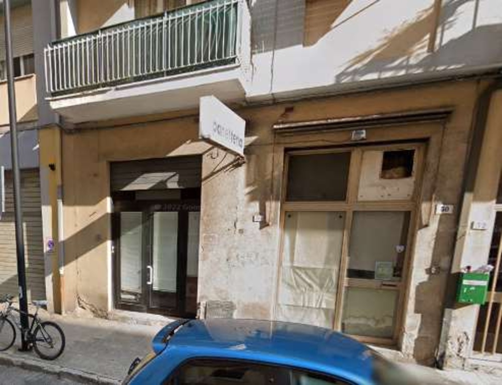Palazzo in Via Terenzio Mamiani 50, Ancona, 2 locali, 60 m² in vendita