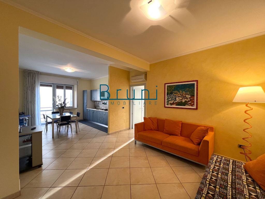 Appartamento in Via Trento, San Benedetto del Tronto, 5 locali, 120 m²
