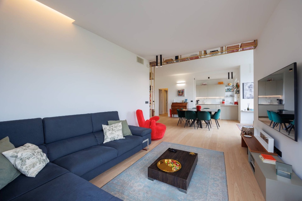 Appartamento in Via Vespucci, Torino, 5 locali, 3 bagni, 146 m²