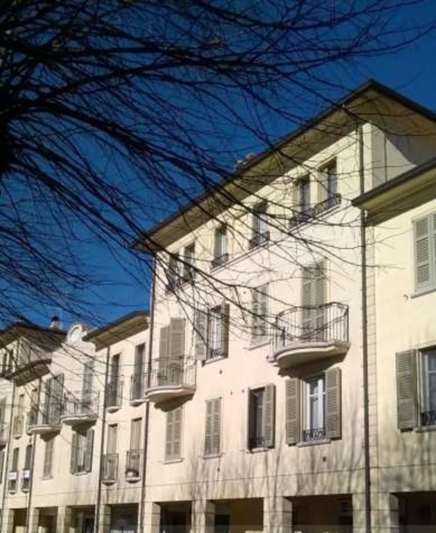 Appartamento in Via Giuseppe Mazzini, Orzinuovi, 7 locali, 160 m²