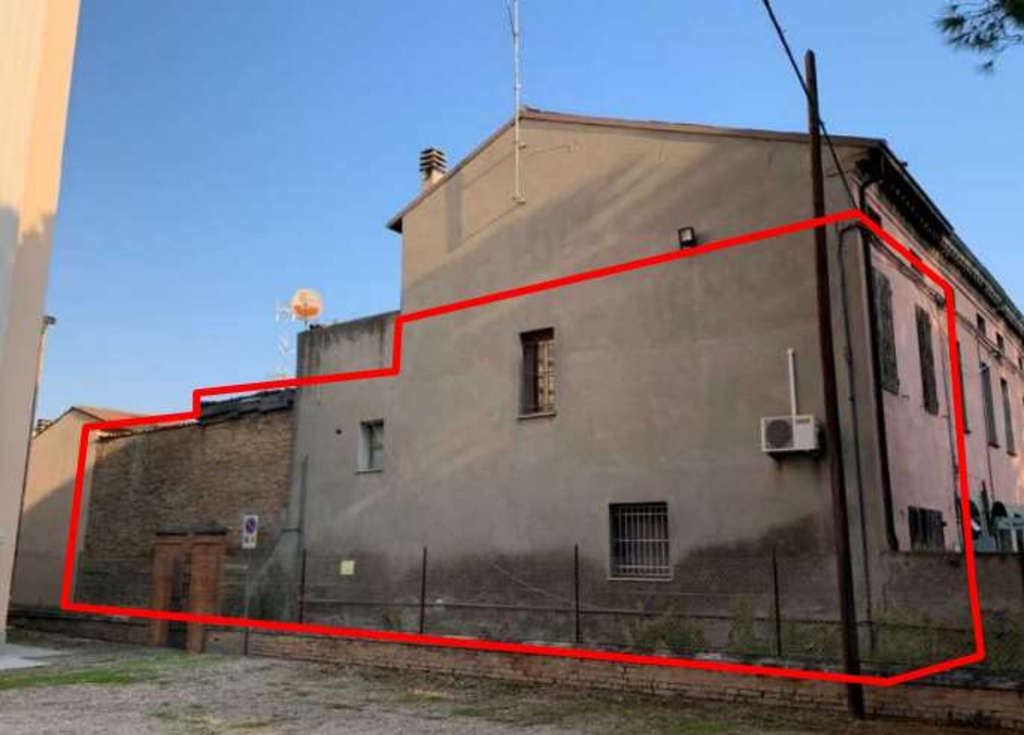 Casa indipendente in Via Ravegnana, Ravenna, 6 locali, 92 m²