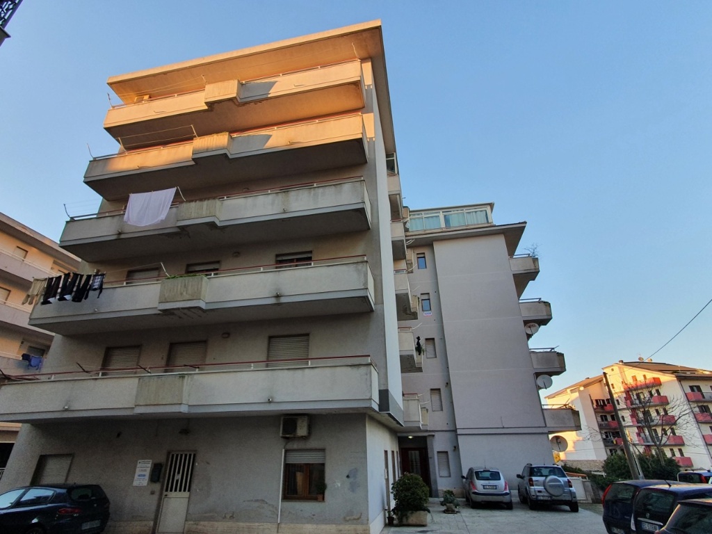Appartamento in Via Risorgimento, Modica, 5 locali, 2 bagni, garage