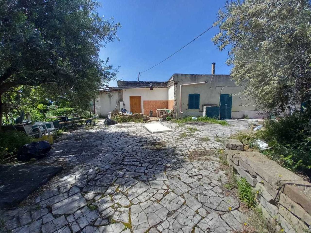 Villa singola in Strada San Pastore 45, Tivoli, 7 locali, garage
