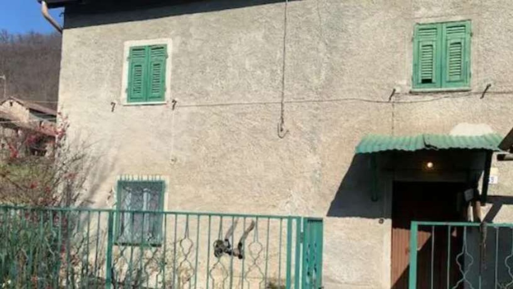 Casa indipendente in Localita' CRAVARIA, Casaleggio Boiro, 9 locali