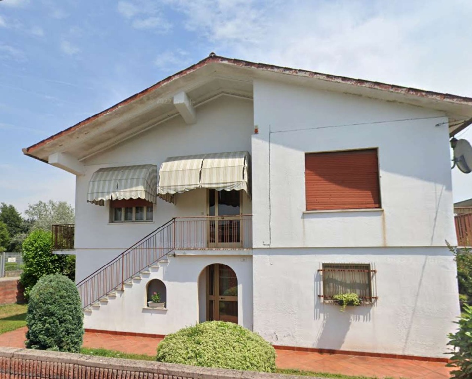 Palazzo in Via Guido Bergamo, Casier, 12 locali, 2 bagni, 313 m²