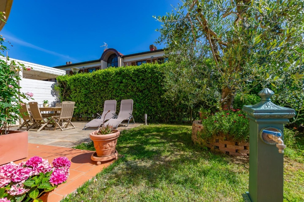 Villa a schiera a Montopoli in Val d'Arno, 4 locali, 1 bagno, 76 m²