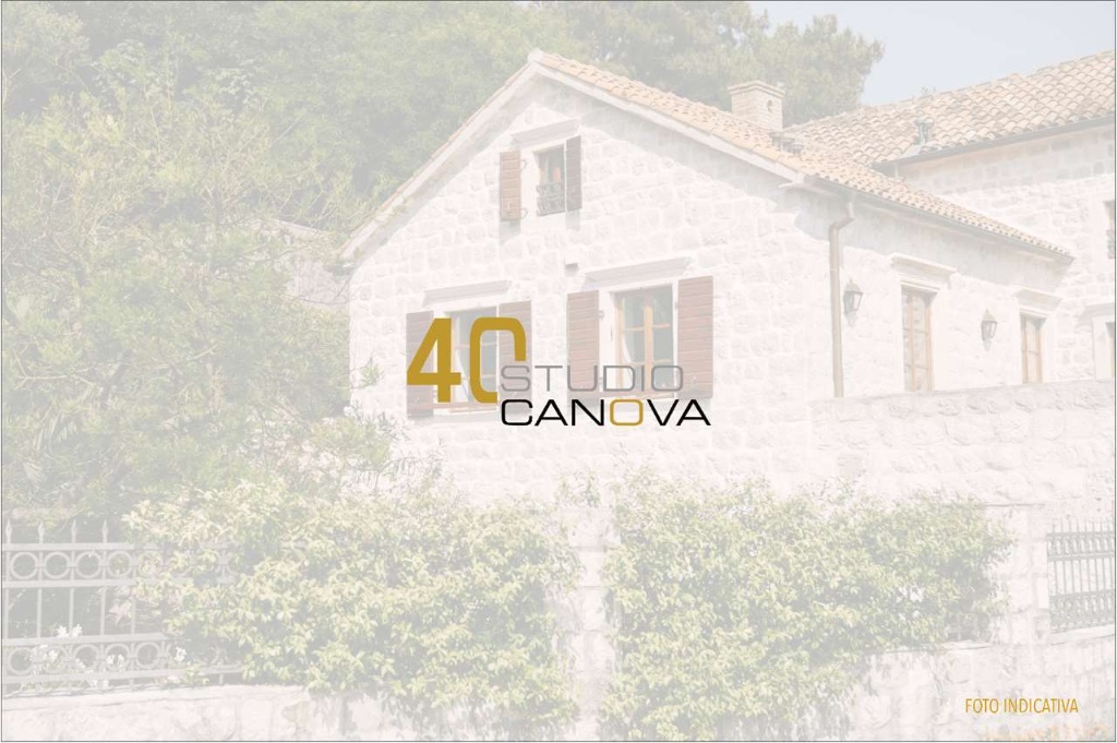 Villa a schiera in Via del Ferraio, Alessandria, 7 locali, 112 m²