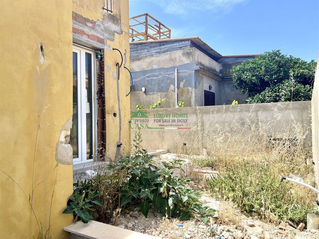 Villa a schiera in Via monti iblei, Santa Croce Camerina, 3 locali