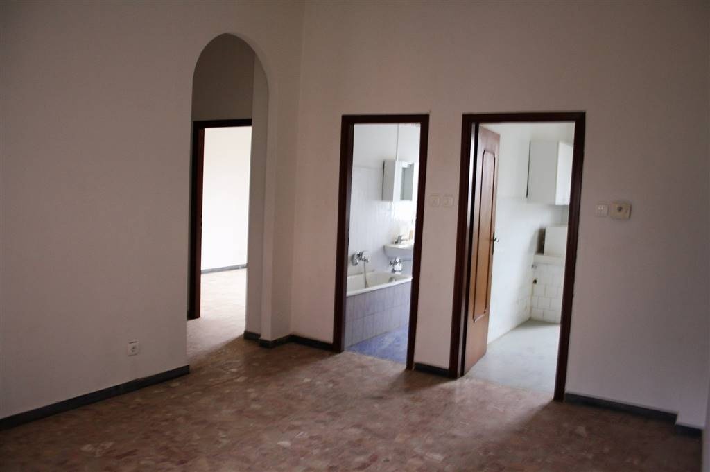 Quadrilocale a Borghetto di Vara, 1 bagno, 70 m², piano rialzato