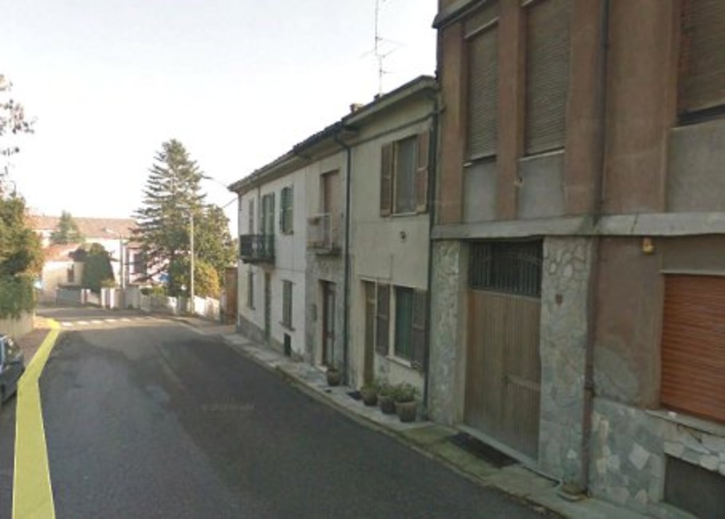 Casa indipendente a Canneto Pavese, 4 locali, 1 bagno, posto auto