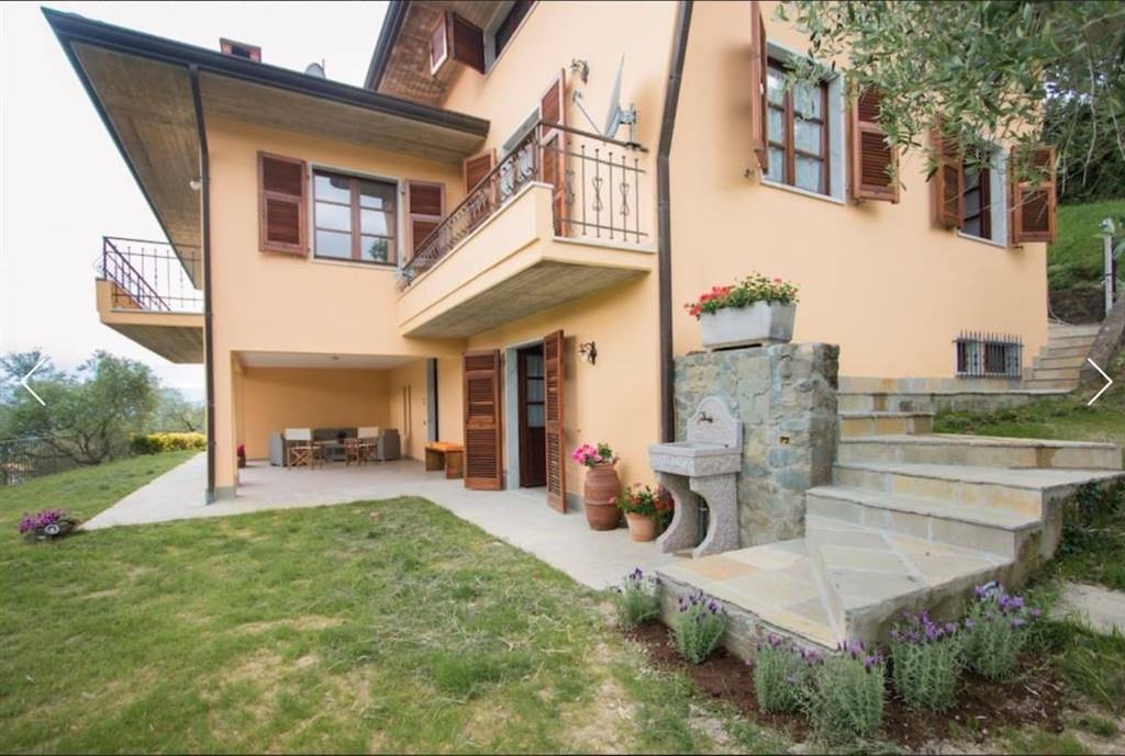 Villa in Moncigoli Via Ortalina, Fivizzano, 10 locali, 4 bagni, 300 m²