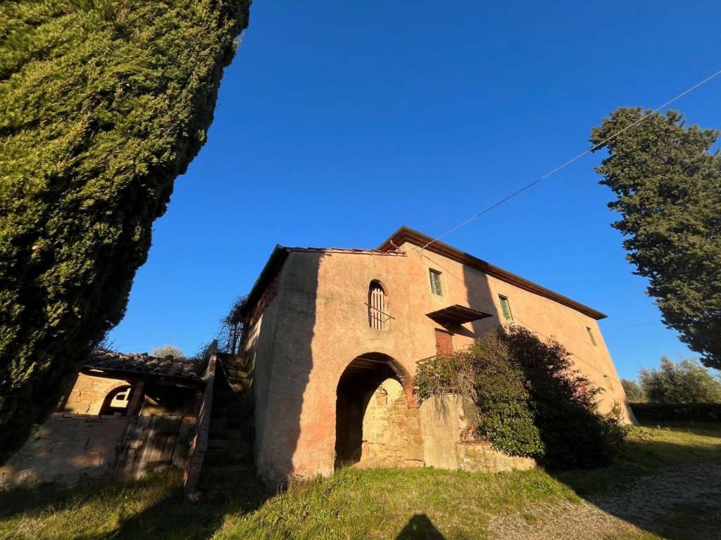Villa a Civitella in Val di Chiana, 11 locali, 255 m² in vendita