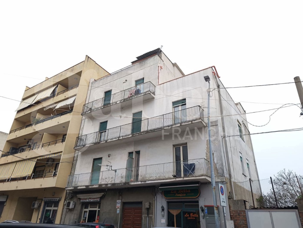 Trilocale in Via MARCO POLO 131, Messina, 1 bagno, arredato, 70 m²
