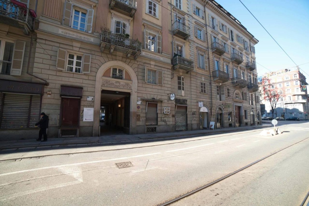 Bilocale in Via Bava 7, Torino, 1 bagno, arredato, 49 m², 1° piano