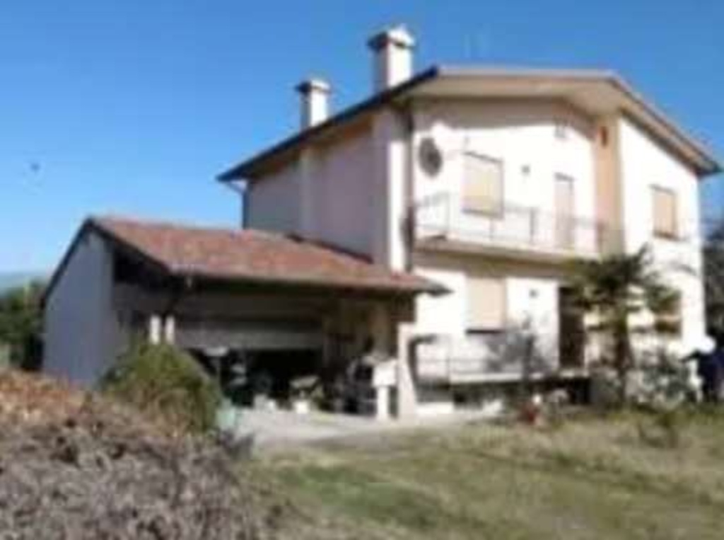 Villa in Via Della Stazione, Cassola, 10 locali, 2 bagni, garage