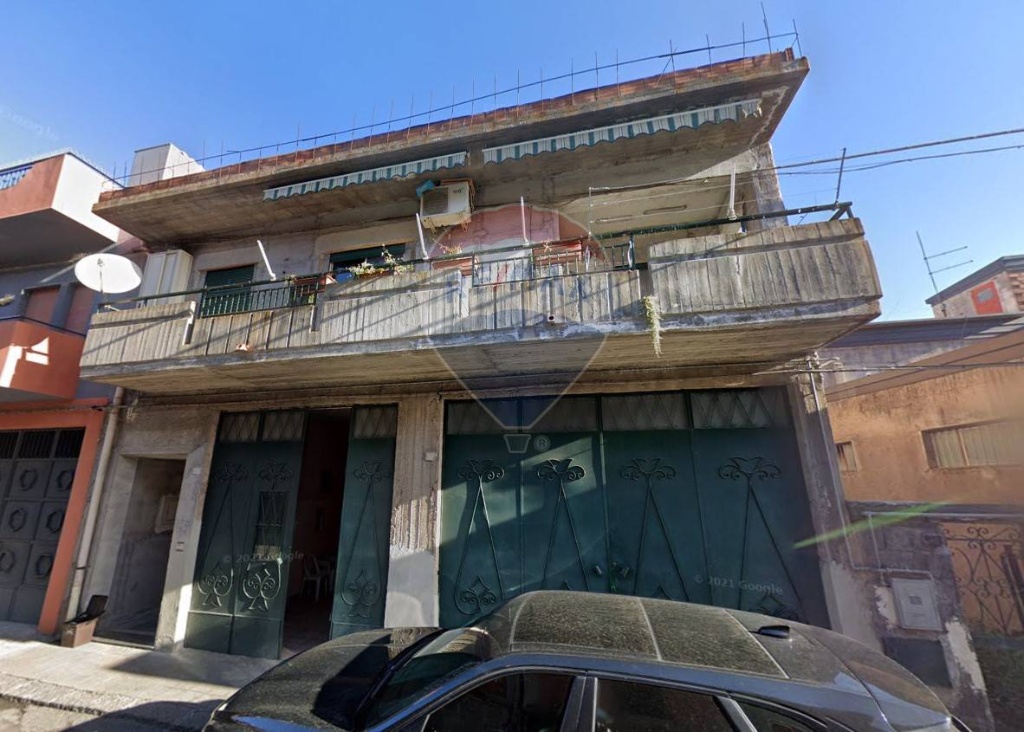 Casa indipendente in Via P. Gobetti, Adrano, 3 locali, 1 bagno, 116 m²