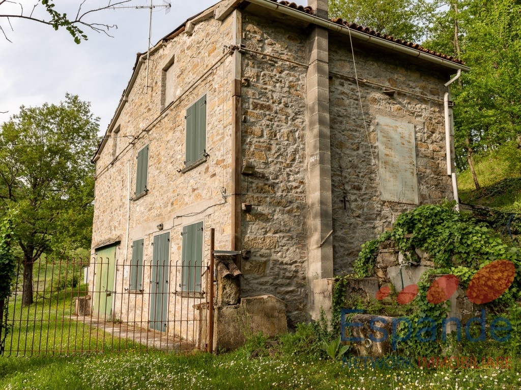 Casa indipendente in Località rovine, Castiglione dei Pepoli, 5 locali