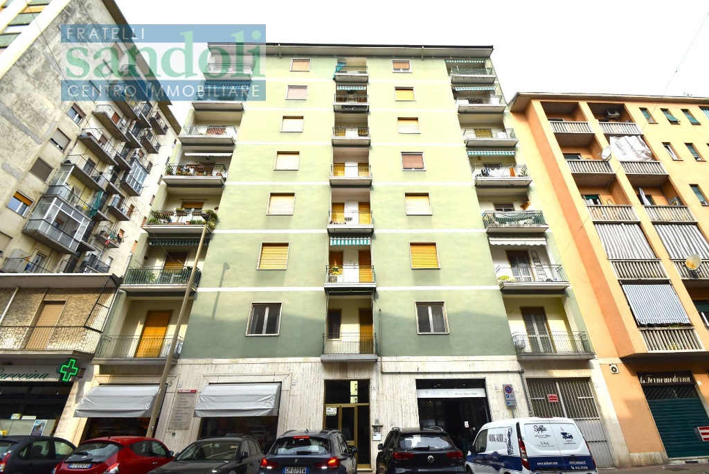 Bilocale in Via Foscolo, Vercelli, 1 bagno, 50 m², 5° piano, ascensore